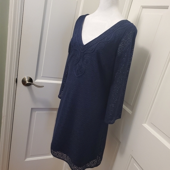 Lilly Pulitzer Navy Alden Tunic Dress Embroidered Neckline V-Neck Medium - Picture 2 of 12